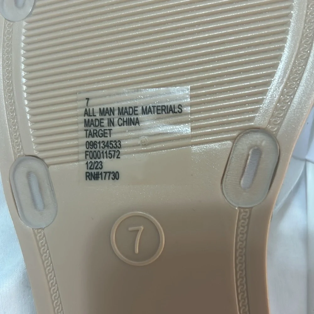 Shade & Shore Cream Tan Sandals Minimalist Design